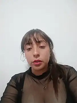 AlessandraPazzi online show from June 2, 4:35 am