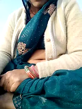 Hot pooja55 online show from December 1, 3:10 am