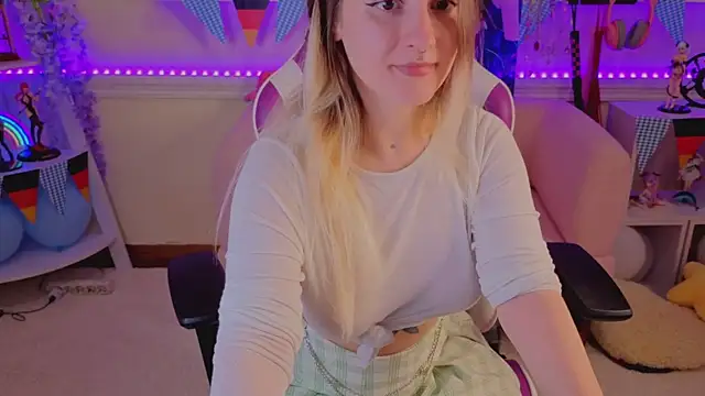 Sonia Meow online show from September 30, 5:57 am