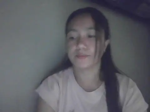 Snapshot of Lovelyclaya chatting on September 29, 5:23 am Lovelyclaya online show from September 29, 5:23 am