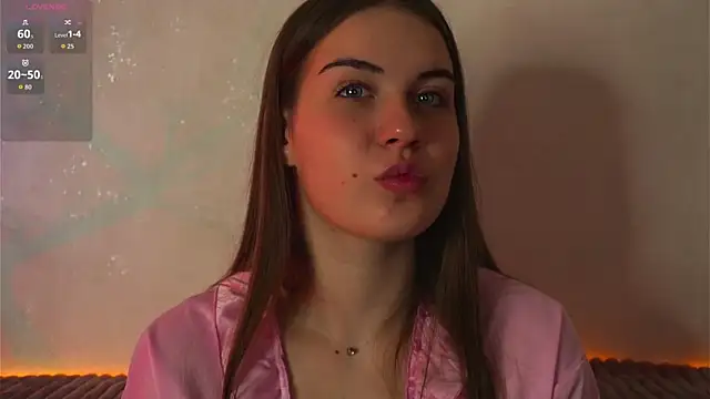 Snapshot of BereniceBuseck chatting on September 15, 9:33 pm BereniceBuseck online show from September 15, 9:33 pm