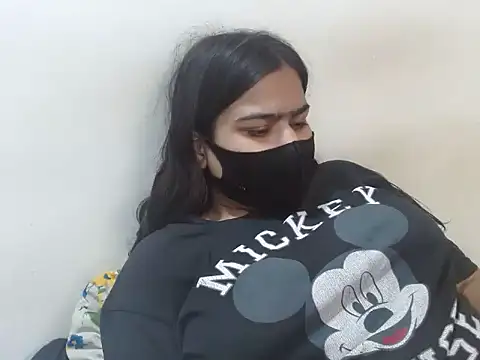 Nataliya Singh online show from April 8, 3:08 am