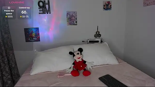 Natalia  Miller online show from November 9, 9:00 pm