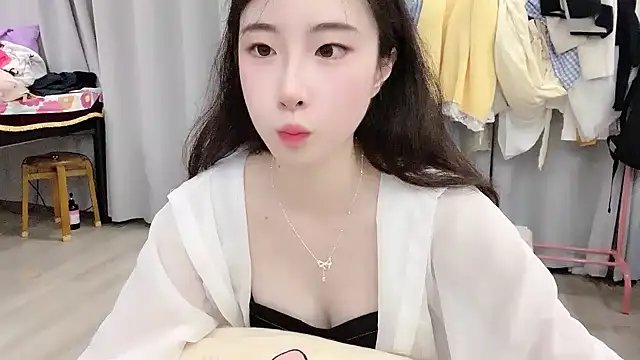 Snapshot of Freya7777 chatting on October 9, 2:54 pm Freya7777 online show from October 9, 2:54 pm