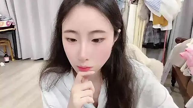 Snapshot of Freya7777 chatting on September 24, 1:21 pm Freya7777 online show from September 24, 1:21 pm