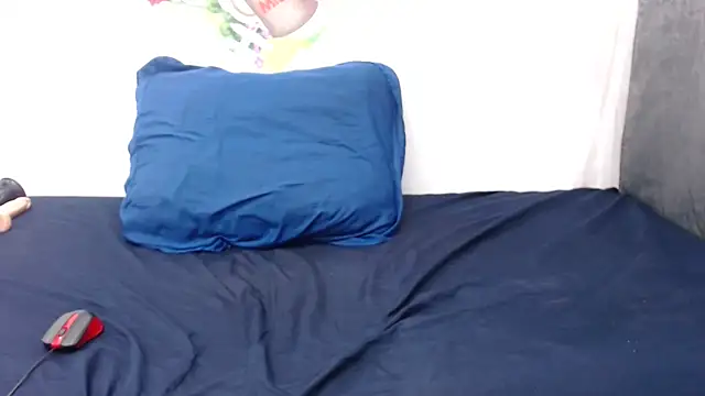 XSexySnow30XX online show from September 11, 8:42 pm