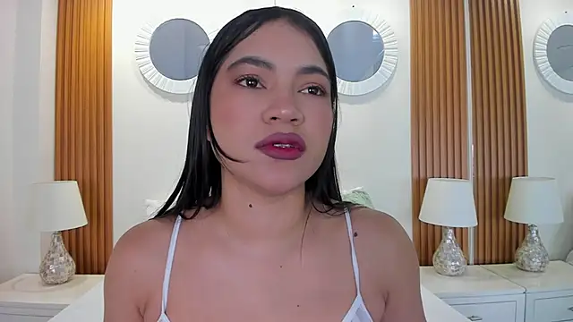 kendalFox  online show from September 13, 12:24 pm