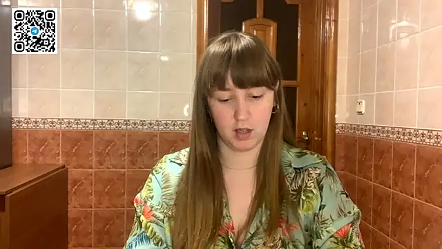 MaroonMoon  online show from November 29, 8:57 pm