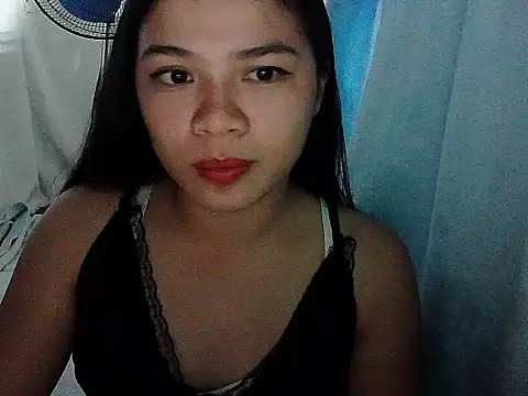 Zachariah 05 online show from November 18, 10:38 am