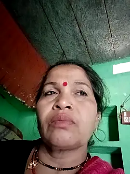 Manavi x online show from February 11, 9:22 am