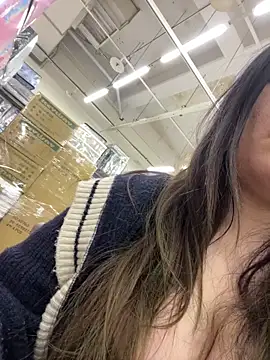 Lovelyanan online show from March 27, 1:12 pm