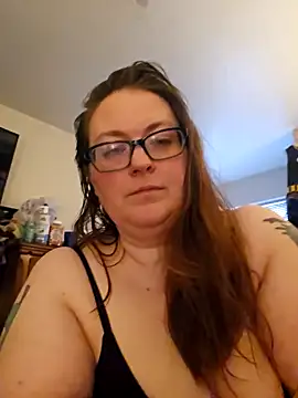 Yamiko42 online show from March 8, 5:50 pm