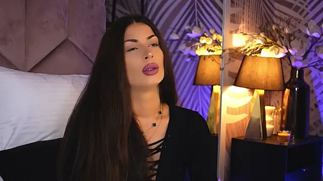 EvaRhea online show from November 3, 3:54 am