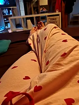 Horny mummy online show from February 8, 7:45 am