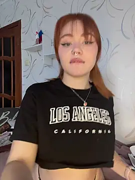 LunaMillie online show from February 13, 11:12 am