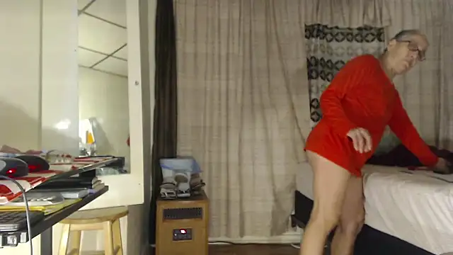 ANALTRAINING4U2 online show from October 31, 3:30 am