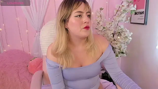 Jenny Wolridge  online show from February 4, 5:05 pm