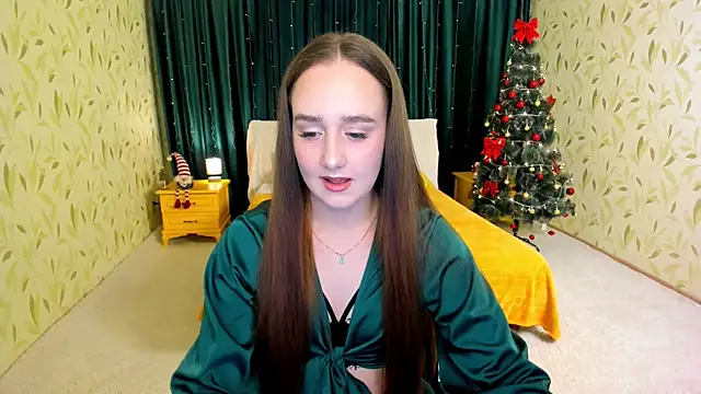 SabrinaCandi online show from December 2, 3:52 am