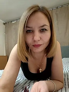 VeroLoverx online show from November 3, 7:51 pm