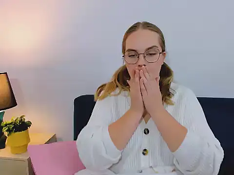 AliceCrazy69 online show from November 7, 2:55 pm