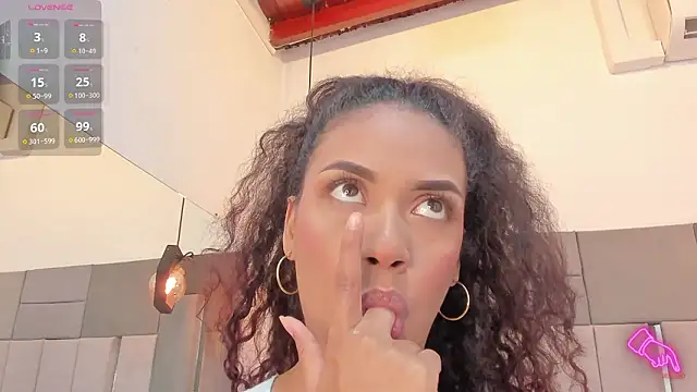 VictoriaDuart online show from February 6, 8:34 pm