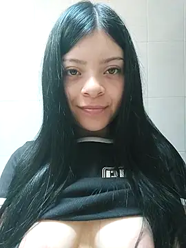 LunaJacobs online show from March 26, 6:42 pm