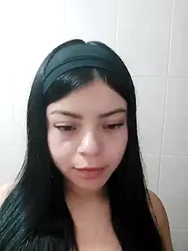 LunaJacobs online show from November 25, 11:38 pm