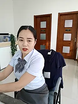 bingxin- online show from December 3, 6:38 am