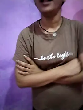 Snapshot of Student_girl2 chatting on October 29, 5:45 am Student girl2 online show from October 29, 5:45 am