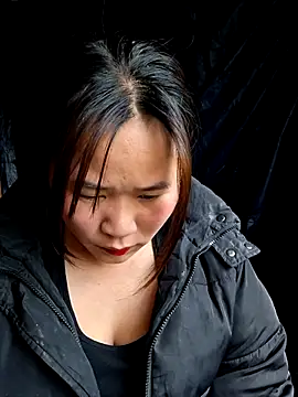 ALIENHR38 online show from March 13, 2:02 am