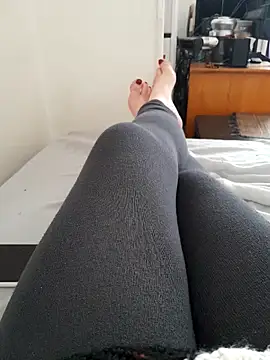 claradominafeet0 online show from February 19, 12:48 pm