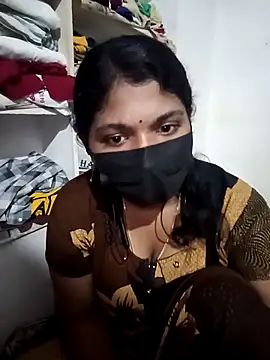 Snapshot of swetha01430 chatting on October 1, 5:07 pm swetha01430 online show from October 1, 5:07 pm
