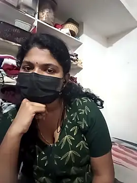 Snapshot of swetha01430 chatting on September 28, 8:36 pm swetha01430 online show from September 28, 8:36 pm