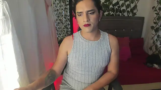 ivone golosa online show from October 19, 7:05 pm