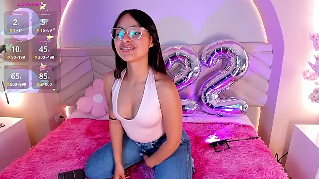 Annie  2 online show from February 10, 4:15 am