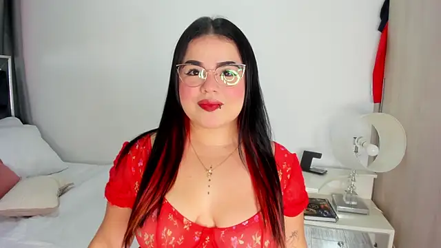 V A N online show from September 16, 3:09 pm