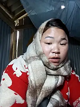 may-squirl online show from January 7, 1:42 am