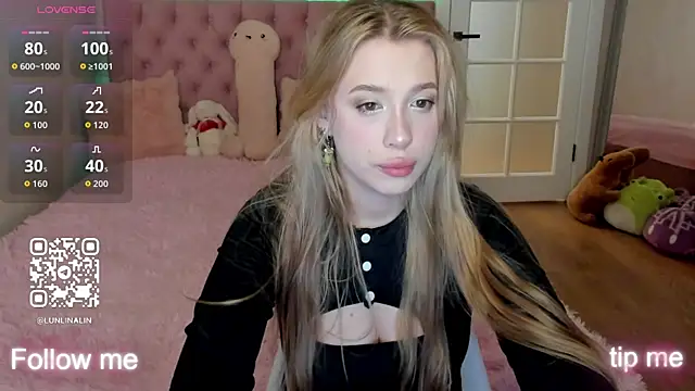 LightStar 18 online show from December 4, 8:09 pm