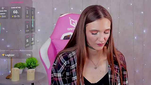 Alisha Green online show from October 24, 10:11 am