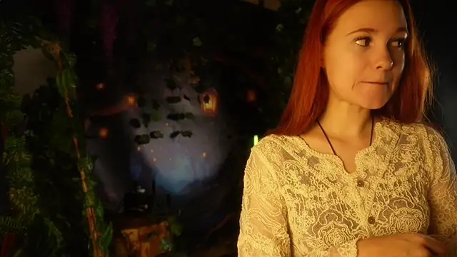 eliz gallen online show from October 24, 6:59 pm