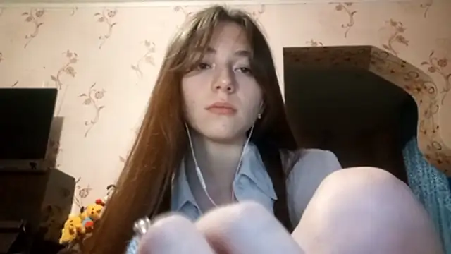 Snapshot of Sophiecuttie chatting on September 27, 5:20 pm Sophiecuttie online show from September 27, 5:20 pm