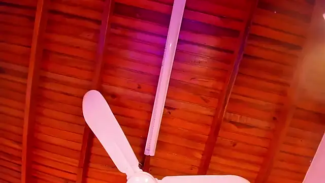 Gabby Haze online show from April 17, 12:35 am