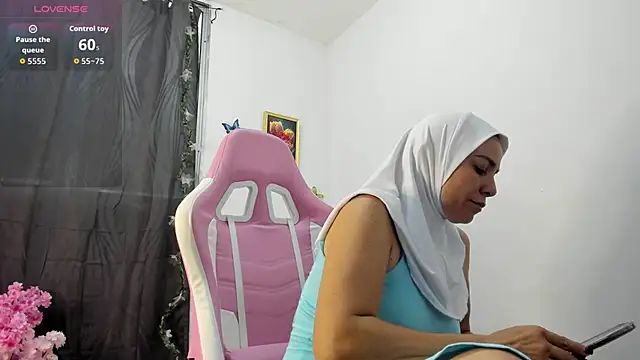 dalila kemur online show from October 8, 10:14 pm