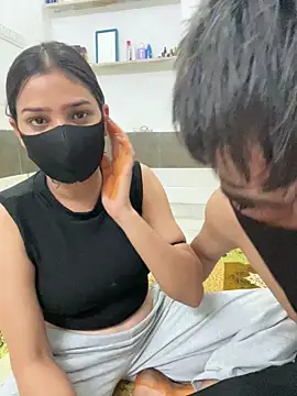 Sex Queen aaraya online show from May 6, 6:01 pm