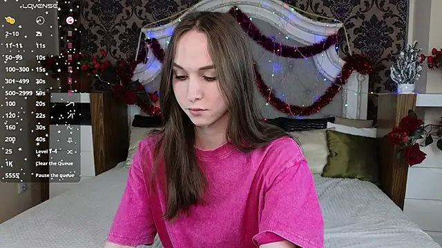 Angeel Kate online show from December 18, 5:01 am