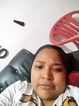 Angelly ricura online show from November 18, 5:03 pm