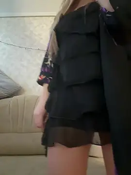 Nikihot   online show from January 19, 11:50 am