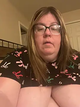 sexymommy1988 online show from April 27, 5:26 am