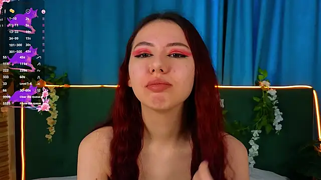 JenniferGlover online show from November 22, 7:11 am