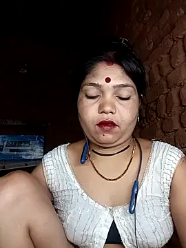 Priya tyagi online show from September 21, 8:40 pm